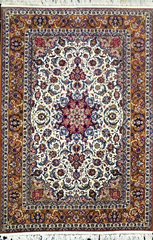 Tappeto Isfahan - 230 x 160 cm.